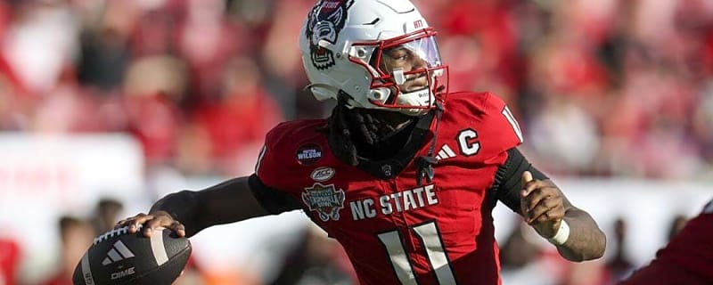 North Carolina State powers past Memphis 31-7 at Gasparilla Bowl