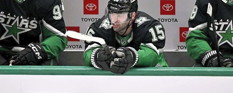 Stung by losses, Stars, Kings want to create more offense