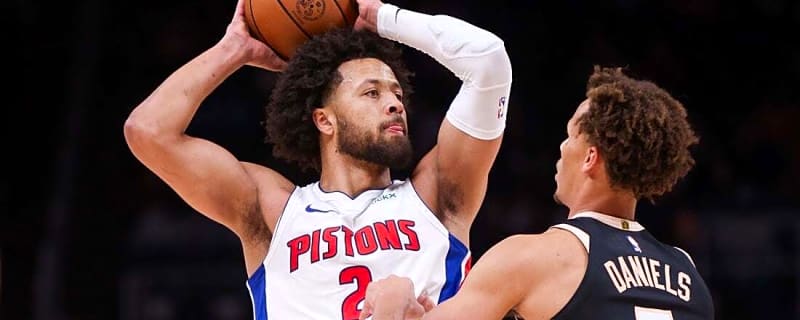 Winners of 11 straight, Pistons try to end Bucks&#39; series dominance