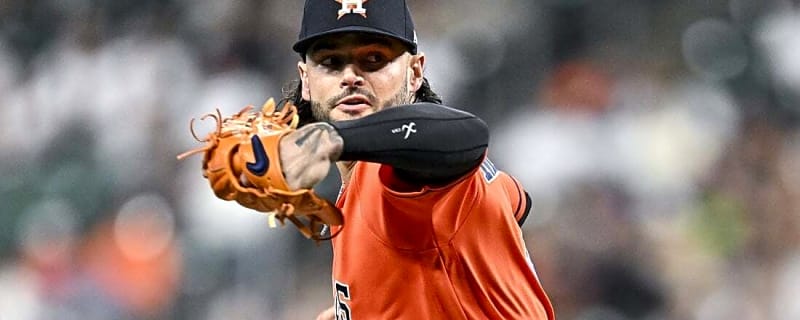 Reports: Astros trading RHP Lance McCullers Jr. to Brewers