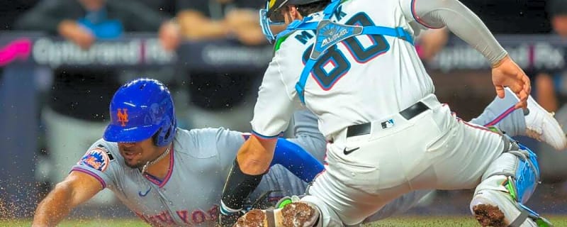 Mets outlast Marlins in wild 15-14 victory to complete sweep