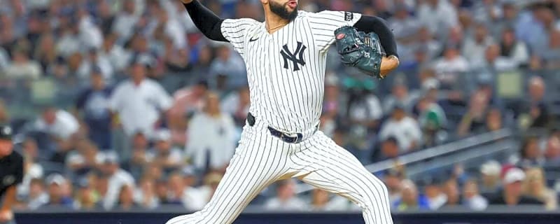 Reports: Mets, RHP Devin Williams agree to 3-year, $51M deal