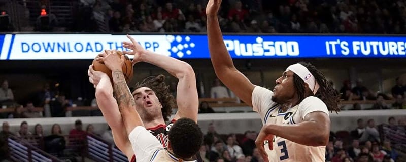 Giannis Antetokounmpo returns to lead Bucks past Bulls