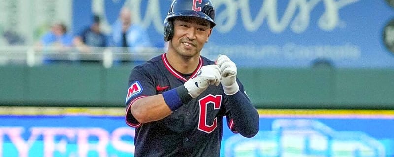 Steven Kwan feeling the love as Guardians host Twins