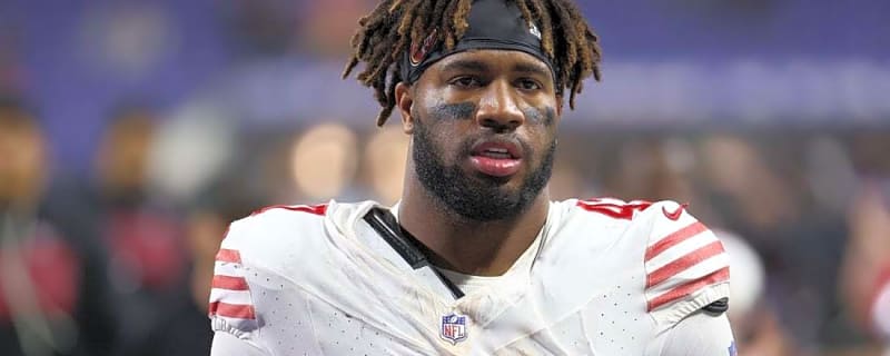 49ers DE Bryce Huff announces retirement
