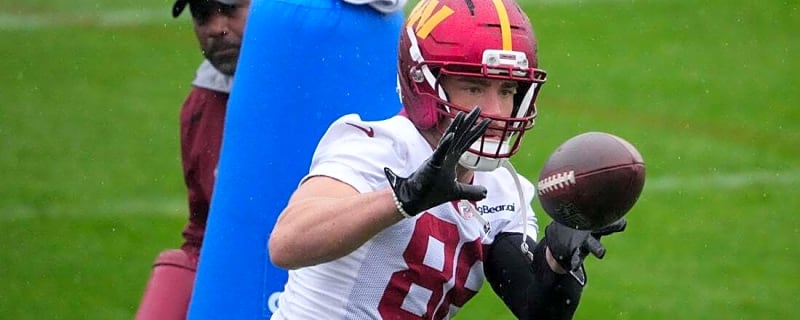 Reports: Eagles reunite with TE Zach Ertz after Dallas Goedert’s MCL sprain
