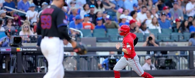 Austin Hays&#39; two homers power Reds past Mets