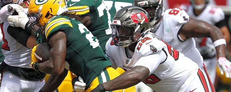 Packers, behind Jordan Love and defense, keep Bucs winless