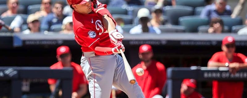 Sal Stewart, Reds break loose in rout over Yankees