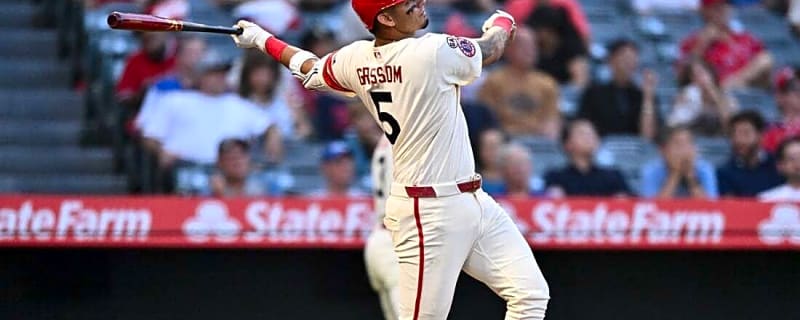 Astros' 4-run small-ball rally in ninth inning sinks Angels