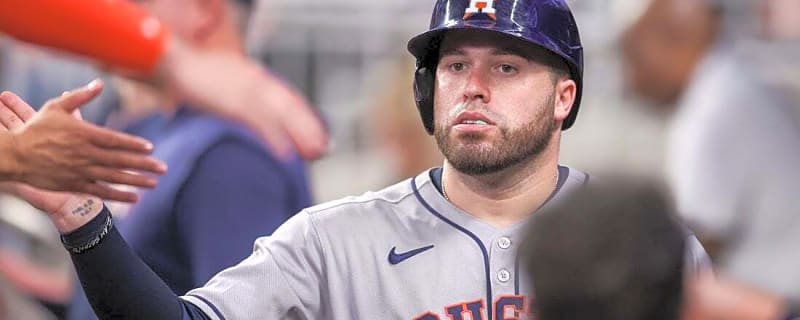 Reports: Twins sign C Victor Caratini to 2-year, $14M deal