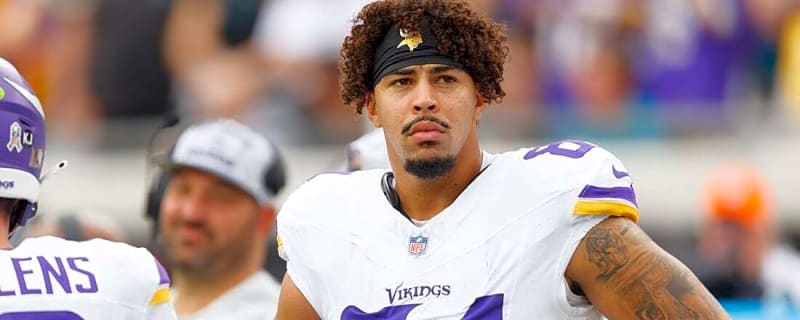 Vikings TE Josh Oliver signs 3-year extension