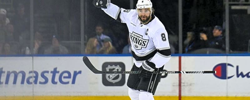 Kings strive to continue improved play on road as Blackhawks await