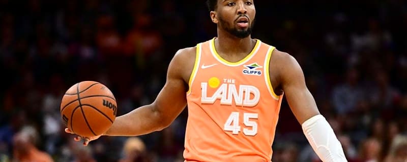 Donovan Mitchell, James Harden carry Cavs into clash vs. Bucks