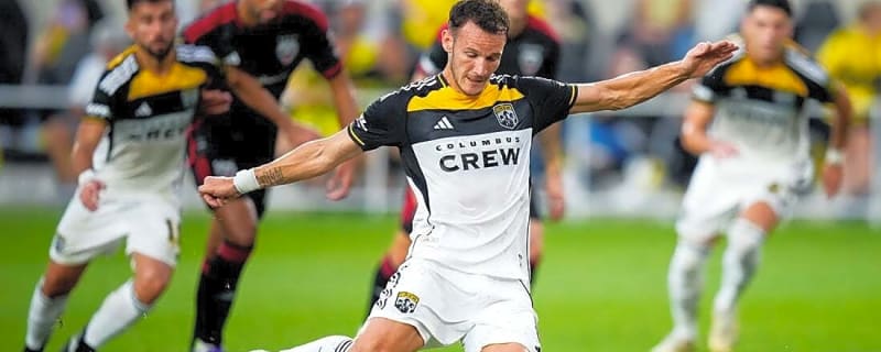 Big acquisitions score first goals for Crew to edge D.C. United