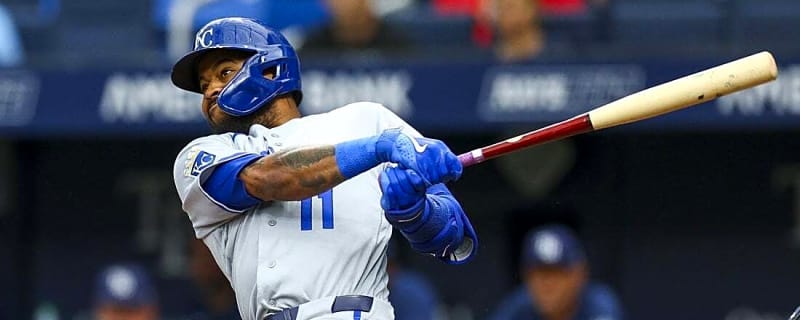 Royals place All-Star 3B Maikel Garcia (hand) on 10-day injured list