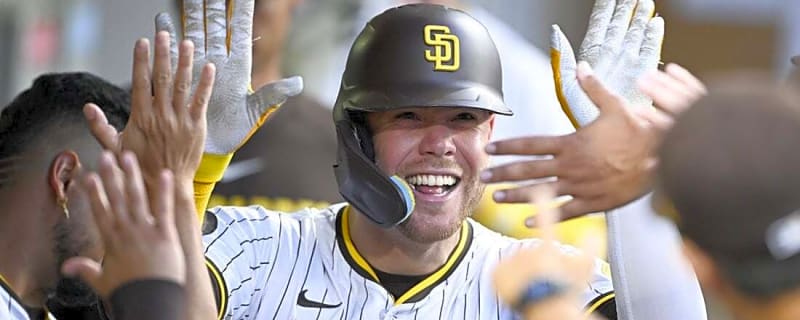 Gavin Sheets seeks to power Padres to series win vs. Giants