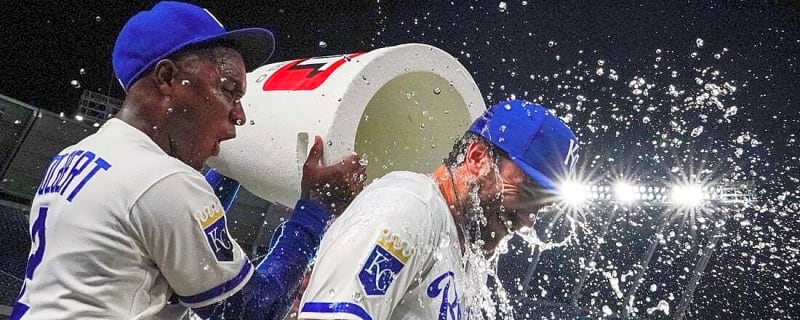 John Rave powers seven-run eighth as Royals rally past A's
