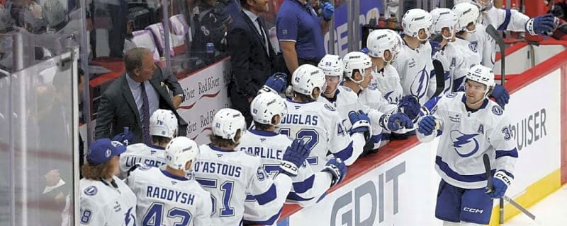 Brandon Hagel, Tampa Bay take big lead early, hold off Capitals