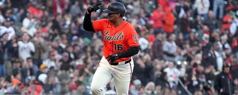 Rafael Devers homers to power Giants past Pirates