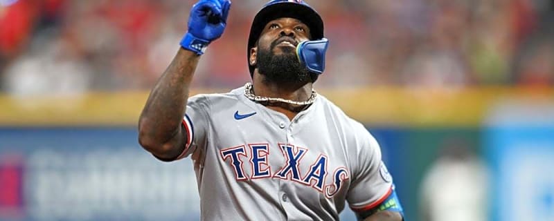 Rangers move on from 2023 World Series hero Adolis Garcia, C Jonah Heim