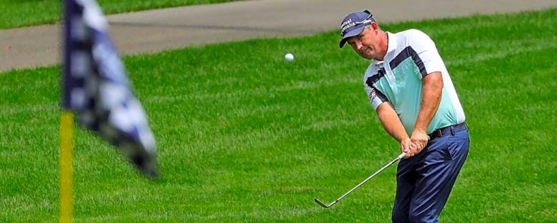 Padraig Harrington, Mark Hensby co-leaders at U.S. Senior Open