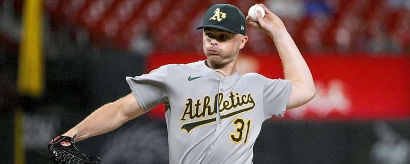 White Sox reach 1-year deal with LHP Sean Newcomb