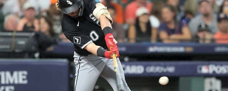 Colson Montgomery homers as White Sox beat Astros 6-3 in Game 1