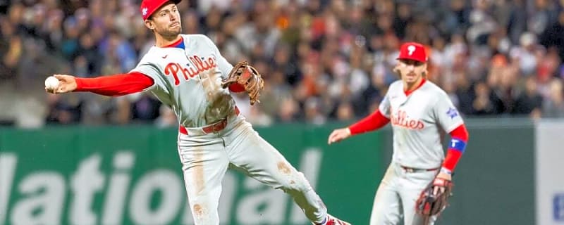 Bryce Harper, bullpen carry Phillies past Giants