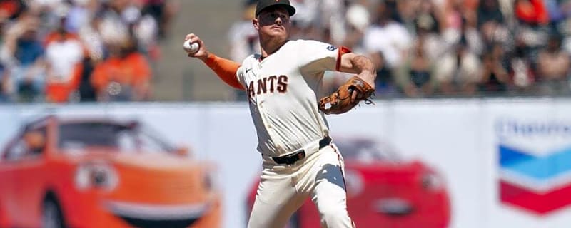 Giants activate 3B Matt Chapman (hand) from IL