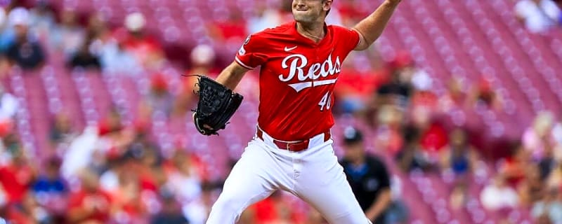 Reds pitchers stifle Marlins for shutout victory