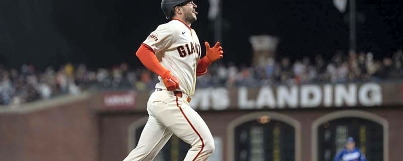Patrick Bailey's 3-run homer carries Giants past Dodgers