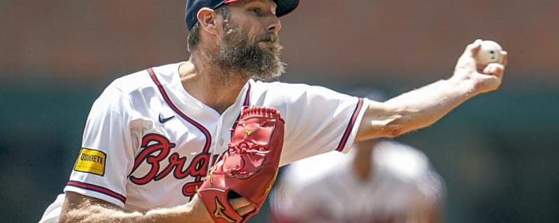 Chris Sale, Braves look to take down two-time champion Dodgers
