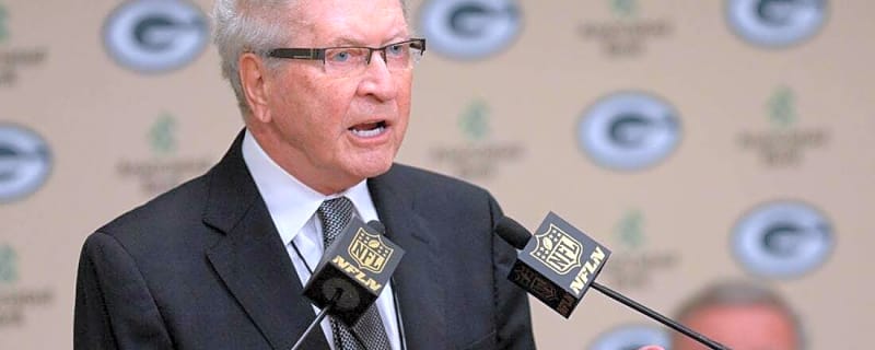 Former Packers exec Bob Harlan dies at 89