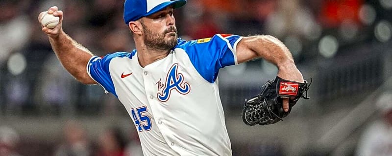 Braves re-sign RHP Tyler Kinley