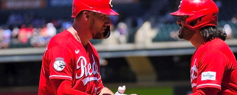 Reds homer 4 times to clinch series win over Rockies