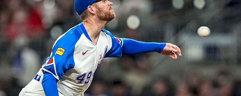 Marcell Ozuna&#39;s 2 HRs help Braves earn doubleheader sweep of Marlins