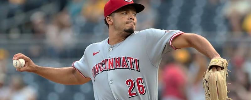 Reds activate pitchers Chase Burns, Graham Ashcraft from IL