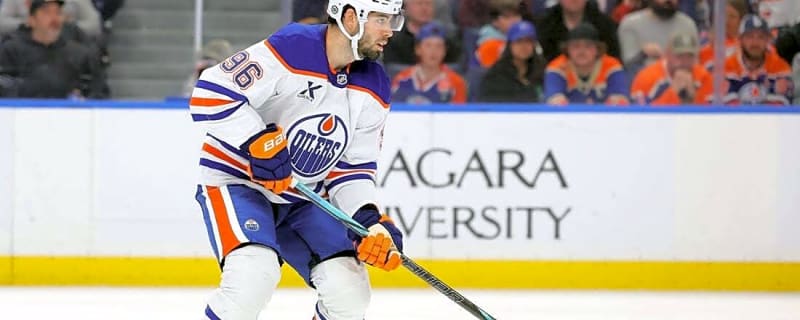 Reports: Oilers lock up D Jake Walman with 7-year, $49M deal