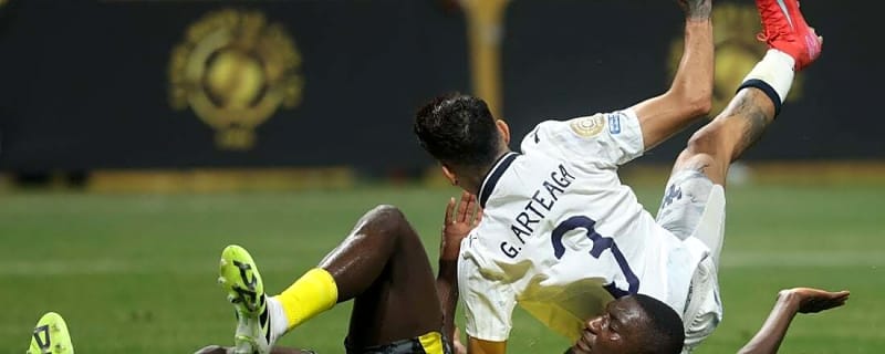 Borussia Dortmund edge Monterrey, earn matchup with Real Madrid