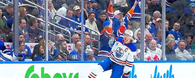 Connor McDavid (2 goals, assist) continues torrid pace as Oilers top Maple Leafs