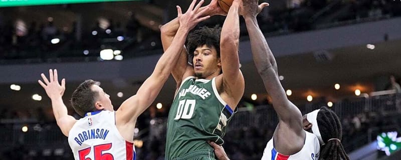 Streaking Pistons decisively record rare win over Bucks