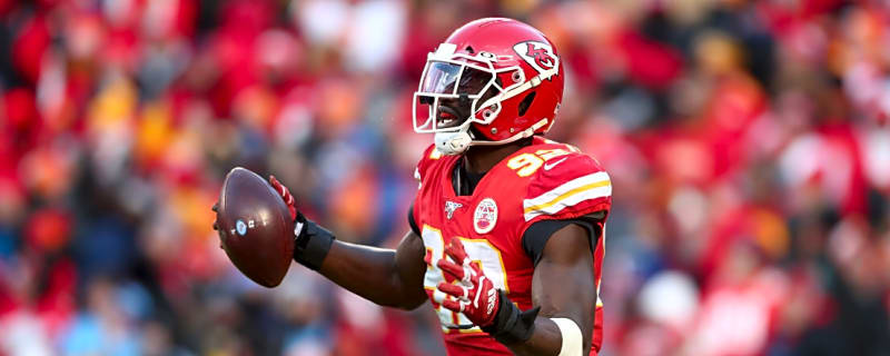 Colts sign Super Bowl champion and former Chiefs starter following their Week 8 win to improve to 7-1