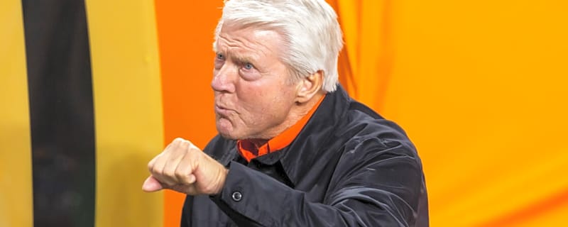 Jimmy Johnson makes a confession while going to war with the Pro Football Hall of Fame for Belichick decision