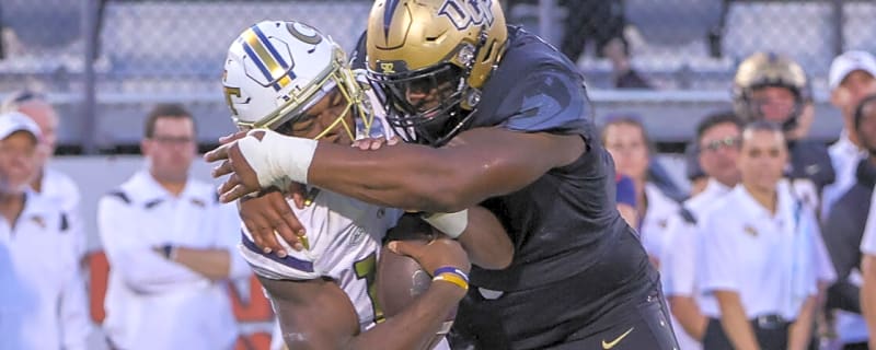 Commanders to Sign Imposing 295-Pound Player Amid Moves: Report