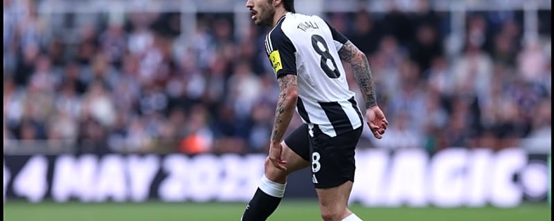 Report: Man Utd ready to shell out £85m on ‘technically flawless’ EPL star who can replace Eriksen