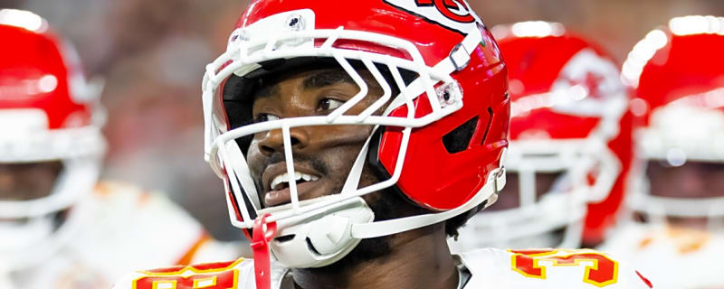 Chiefs make surprising decision with Week 2 practice squad elevation, leaving one position depleted vs. Eagles