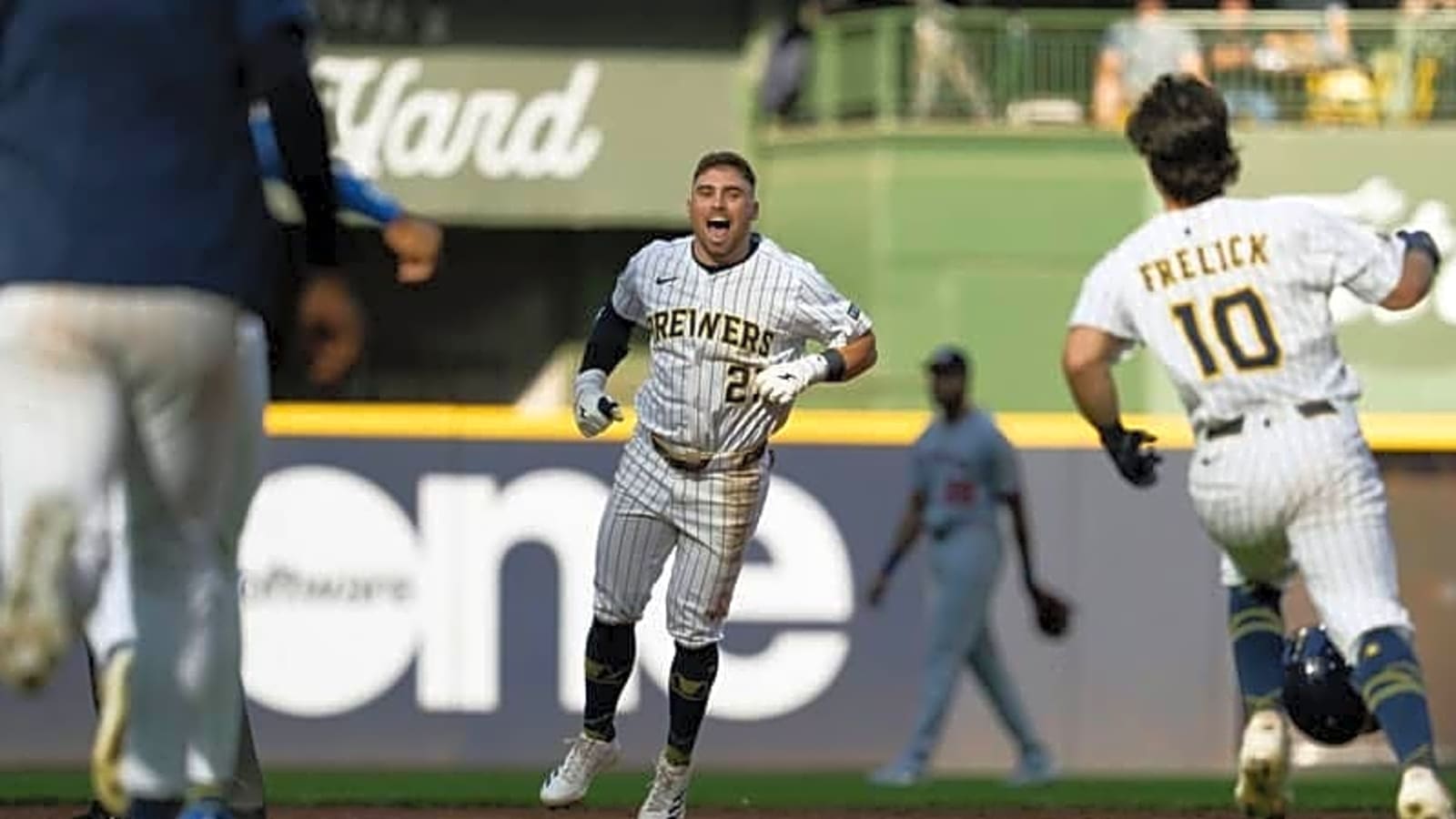 Milwaukee Brewers Continue Winning Ways With 6th Straight Win