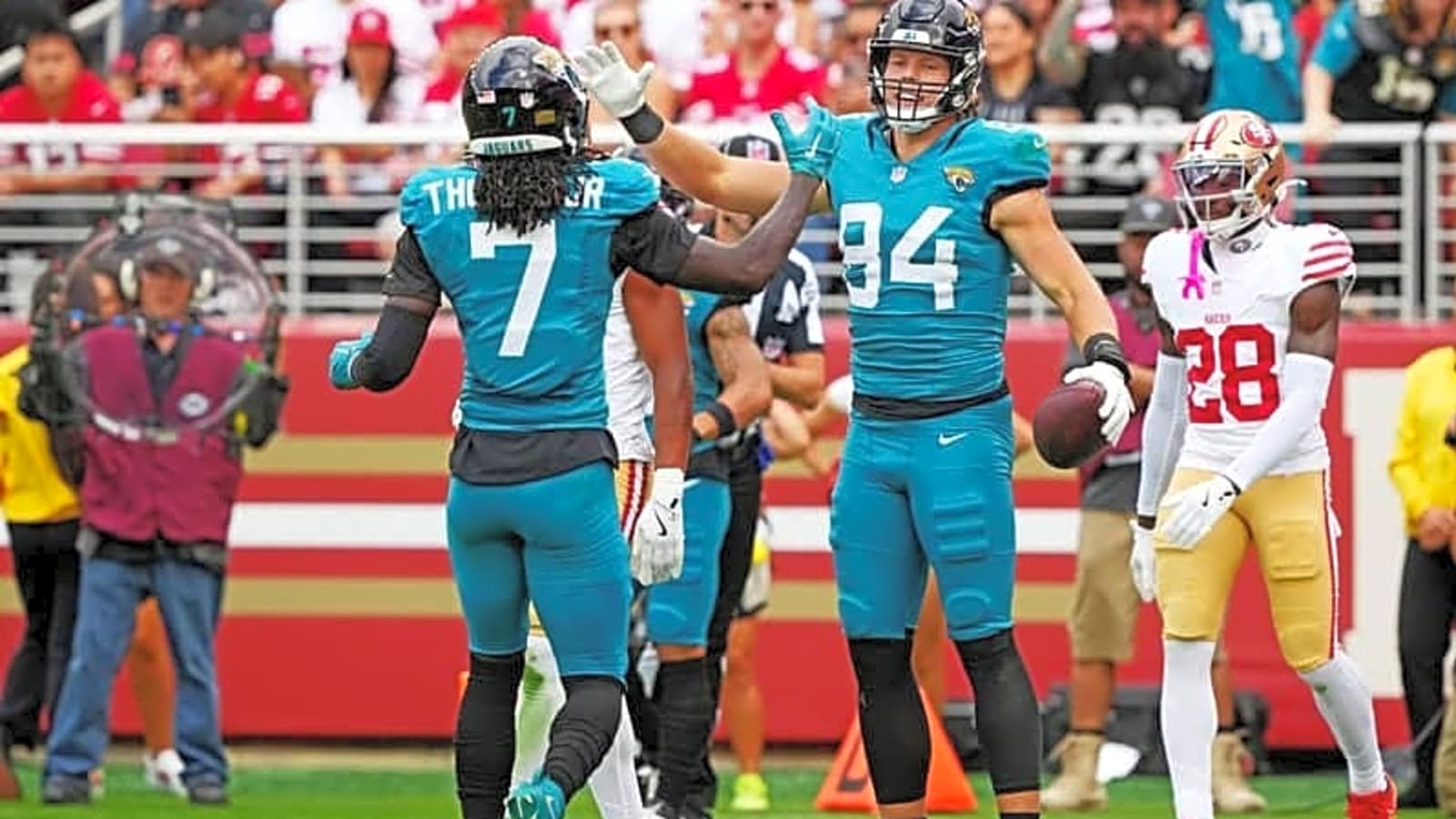 Jacksonville Jaguars’ Defense Mauls San Francisco 49ers in Turnover-Fueled Upset