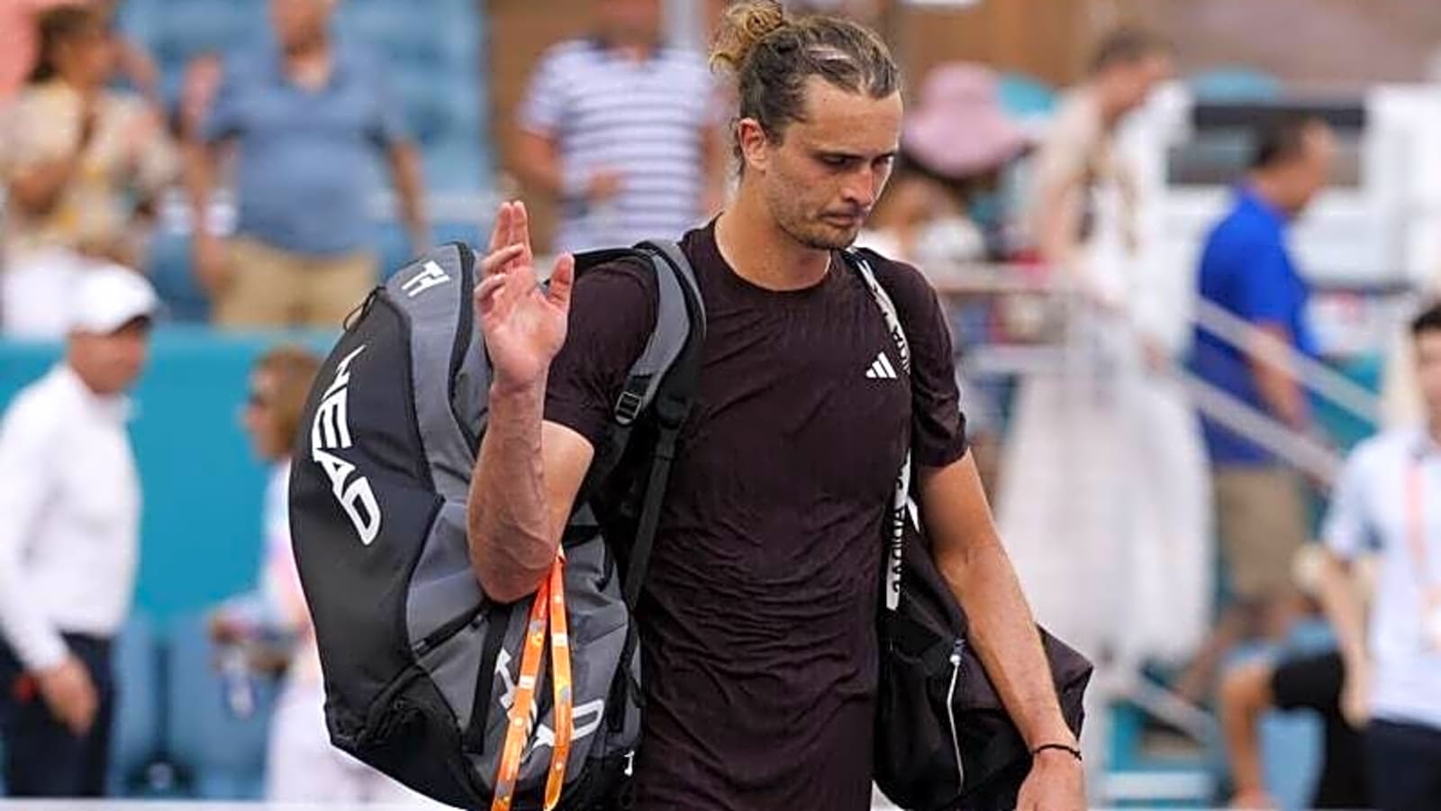 Alexander Zverev Sparks Injury Concerns